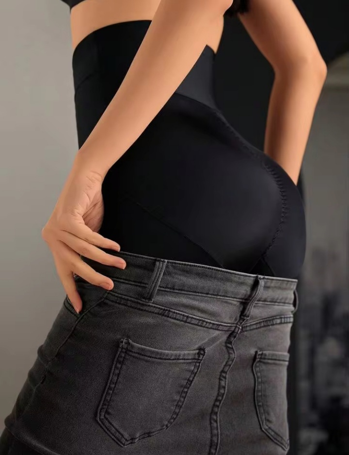 Women’s High Waist Tummy Control Shapewear Shorts – Thigh Slimming Body Shaper with Lace Trim
